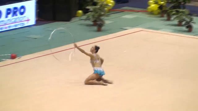 RIVKIN Neta ISR Hoop | Rhythmic Gymnastic World Cup, Bucharest 2013 смотреть онлайн