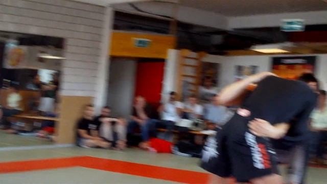 Mata Leão No Gi Challenge 28.05.2011 - Advanced -90 Kg Yasubey Enomoto vs Andreas Zimmermann смотреть онлайн