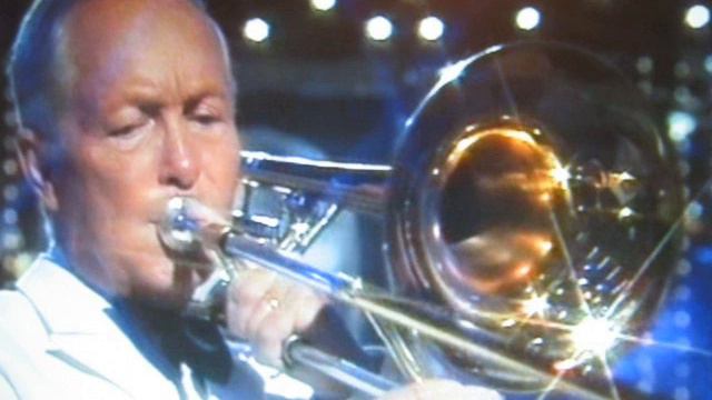 George Roberts Trombone - Here's That Rainy Day смотреть онлайн