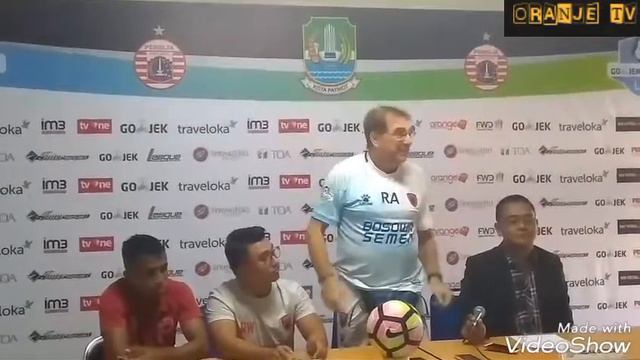 KOMENTAR ROBERT RENE ALBERT SOAL HAMKA HAMZAH YANG SERING MENUNJUKAN SIMBOL THE JACK MANIA,,,!!!! смотреть онлайн