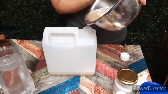 Thieves laundry soap hack and Thieves dish soap hack смотреть онлайн