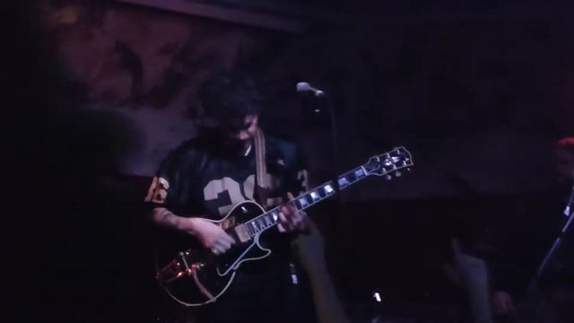 Hanni El Khatib - Come Alive + Instrumental track ? - Deaf Institute, Manchester 24.3.15 смотреть онлайн