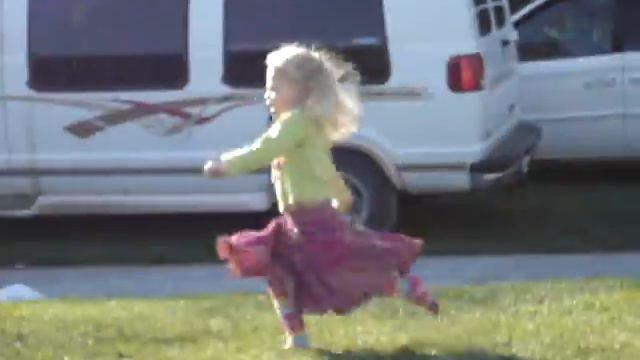 dancing on the grass смотреть онлайн