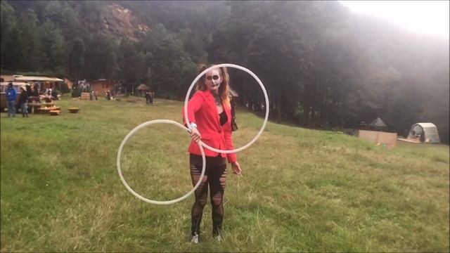 Double Hoop Isolations - Twin Hoop Isolations with One Hand! смотреть онлайн