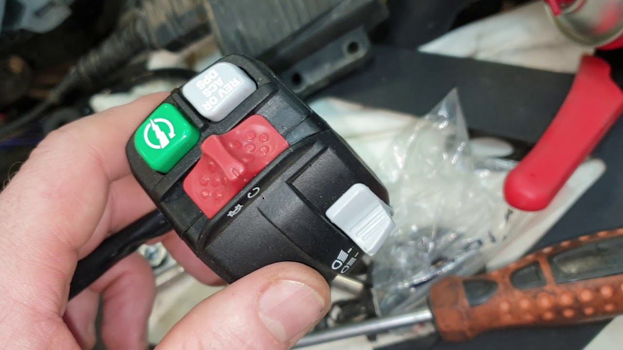 собираю Can-Am Brp Outlander 1000 XMR часть 2 смотреть онлайн