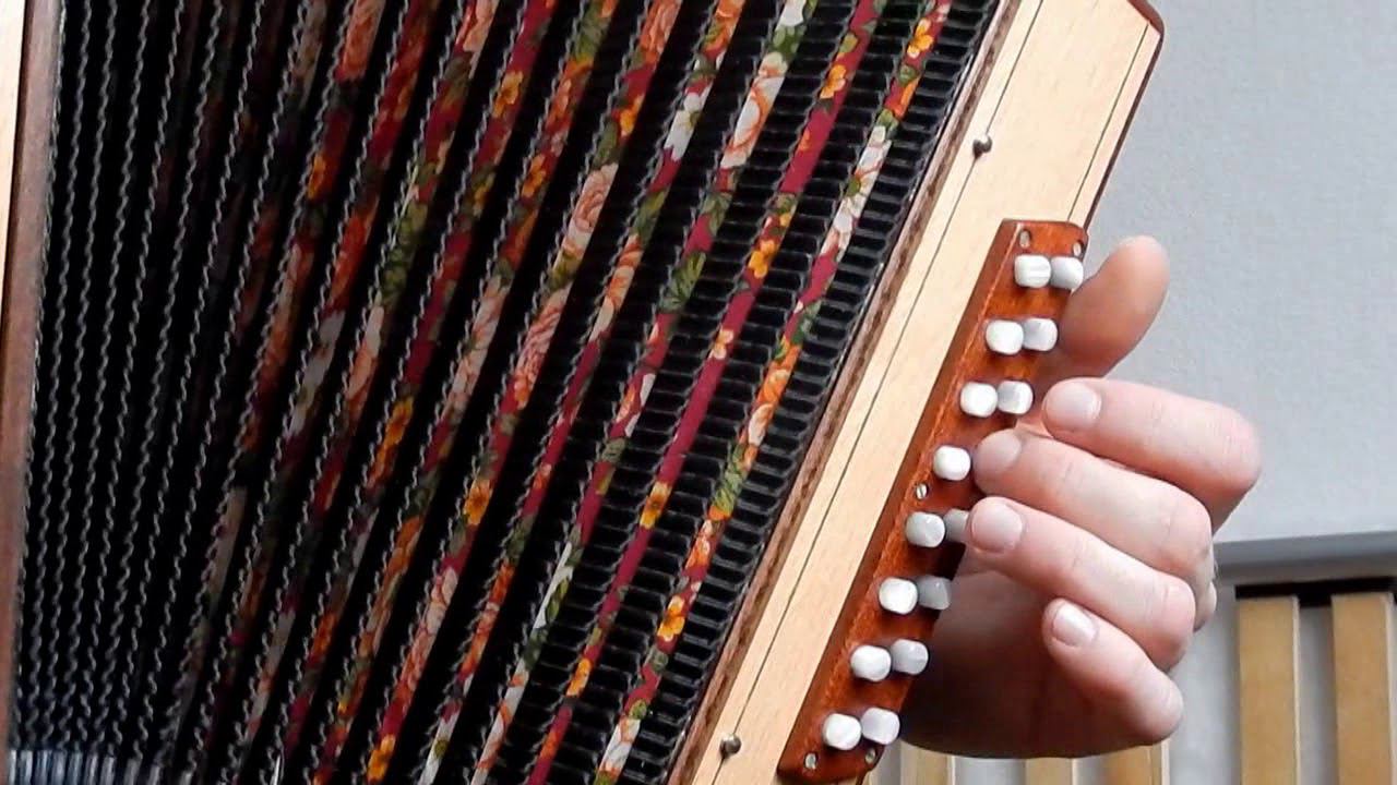 Я когда-то была молодая...(как играть на гармони) смотреть онлайн