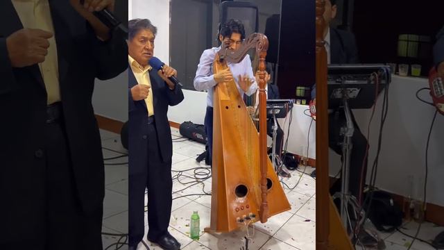 MIGUEL SALAS y MARIO MENDOZA - totora 2022 смотреть онлайн