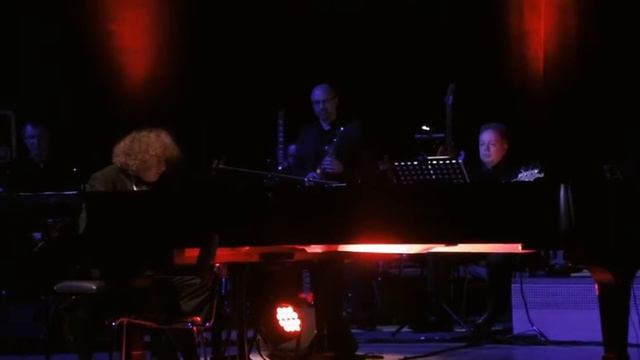 VLADIMIR MOGILEVSKY plays his Improvisation on "HELLO, DOLLY!" смотреть онлайн