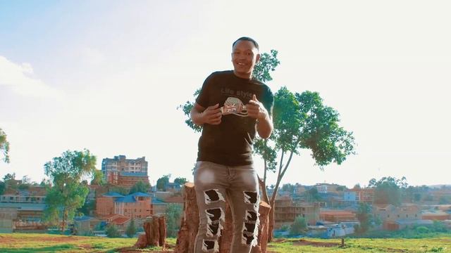 UKAIGUA TARI MO BY MURIUKI WA GATHONI OFFICIAL VIDEO смотреть онлайн