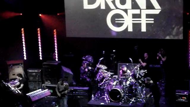 TONY MACALPINE BILLY SHEEHAN MIKE PORTNOY DEREK SHERINIAN GUITAR CENTER DRUM-OFFCLUB NOKIA смотреть онлайн