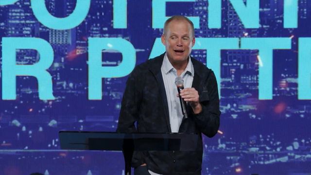 Emerge Night // Your Potential is in Your Patterns - Ps. Luke Barnett смотреть онлайн