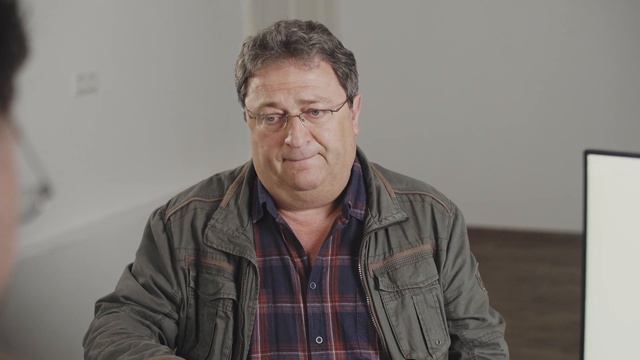 Der Abschiebebescheid - Kurzfilm смотреть онлайн