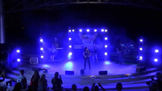 Ace of Spades cover of Sweet Child O' Mine смотреть онлайн