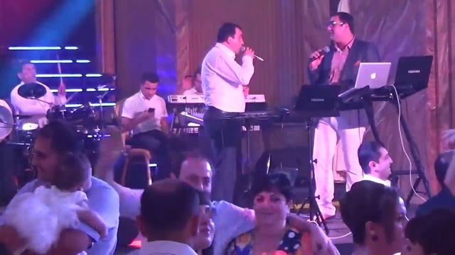 Арсен Хачатрян и Гарик Манукян ,песня  