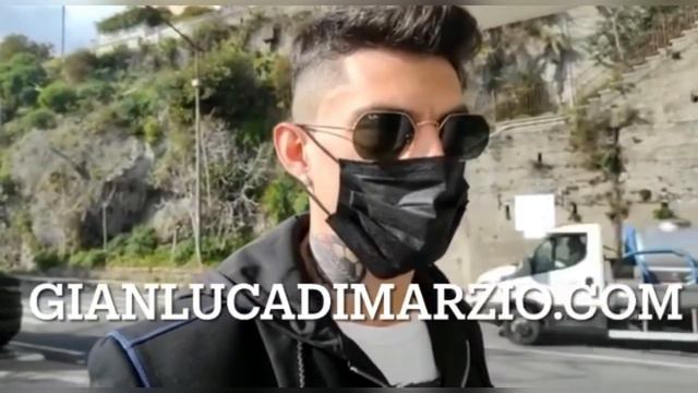 L’arrivo di Diego Perotti a Salerno смотреть онлайн