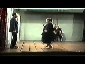 Русская парная пляска под гармонь