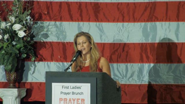 First Ladies' Prayer Brunch 2010 Christina's Testimony смотреть онлайн
