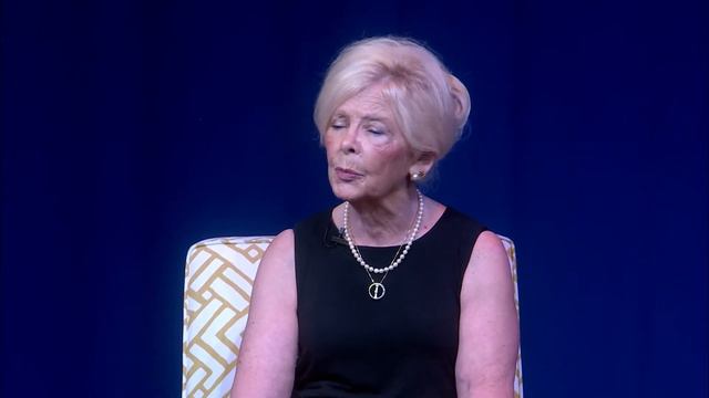 Does Fifty Shades of Grey Influence Teens? смотреть онлайн