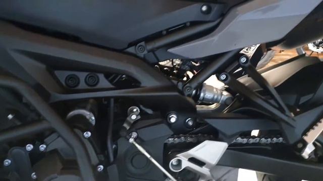 YAMAHA TRACER 900 anno 2018 km28557 € 7.900,00 смотреть онлайн