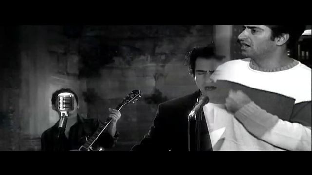 Mahsun Kırmızıgül Ft. Cem Karaca - Hayat Ne Garip