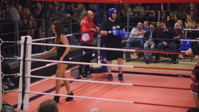 Mark White vs Chris Atkinson смотреть онлайн