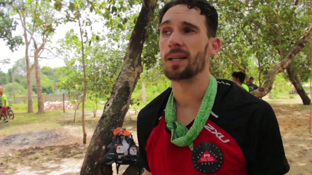 Andy Turner (King of the Jungle) winner of 2016 Amazon Jungle Marathon - 270km смотреть онлайн