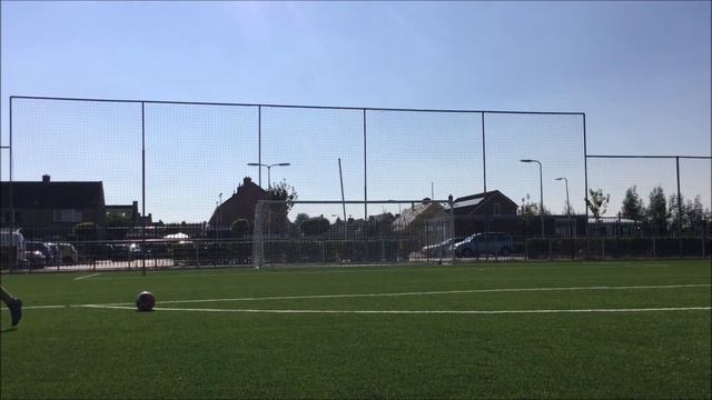 MINI VOETBAL MONTAGE смотреть онлайн