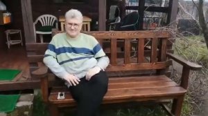 Мебель из массива дерева (сосны) под старину.
Садовая скамейка от Ролинади