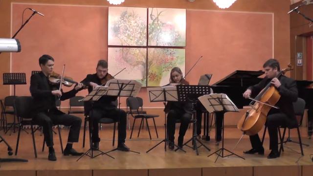 4 В Годзяцький Струнний квартетЄ Дегтярьовскрипка,О дудниченкоскрипка,А Кулєваальт,М Сегеденковіо смотреть онлайн