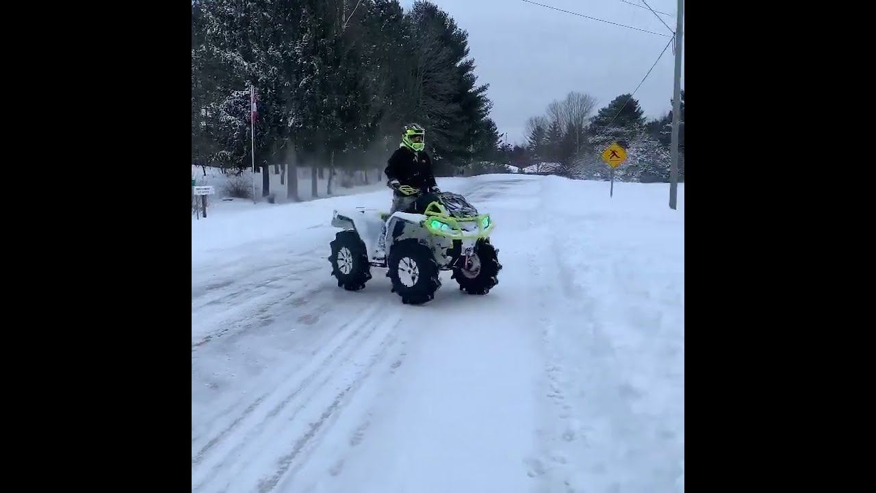 По Снегу на Can-Am Brp Outlander 1000 XMR смотреть онлайн