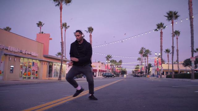 The Dancer - I Vibe. I MIQRO. смотреть онлайн