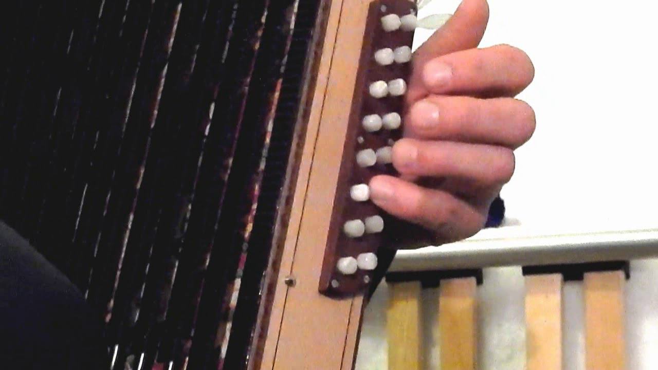 Ой,то не вечер,то не вечер...(как играть на гармони) смотреть онлайн