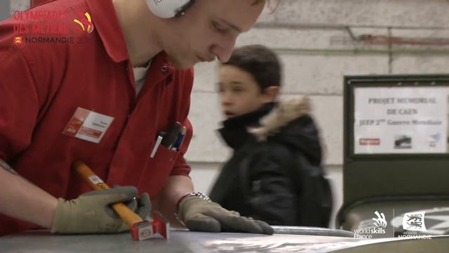 Tôlerie carrosserie - Olympiades régionales des métiers 2018 смотреть онлайн