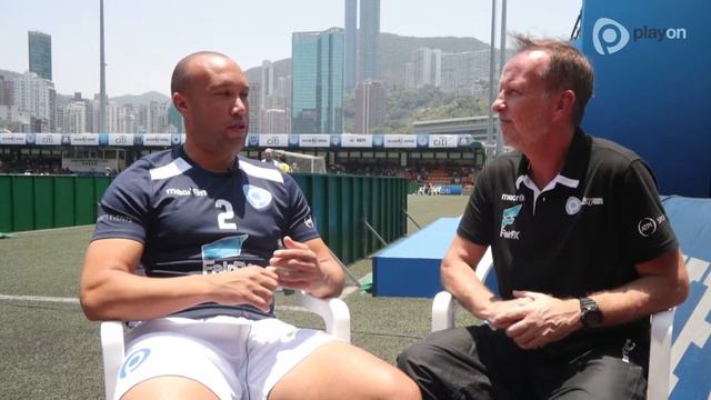 Pitch-side with Mikael Silvestre: Playon Pro on Tour смотреть онлайн