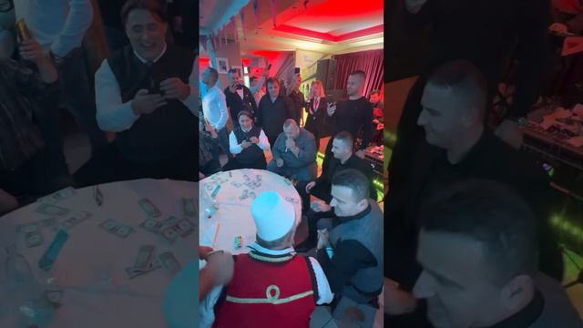 Ismet Aloshi & Bujar Çiçi смотреть онлайн