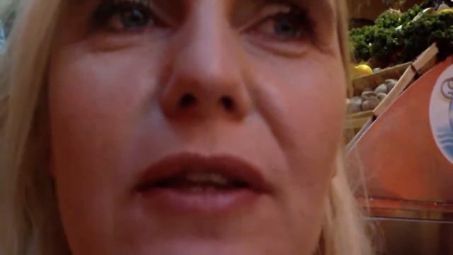 2011-Mai11-Bruxelles-eta-fisk-kjøt-1 смотреть онлайн