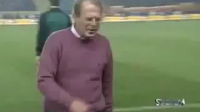 Mustafa Denizli'ye taktik veren polis! смотреть онлайн