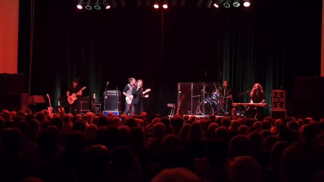 Albert Hammond - One moment in time смотреть онлайн