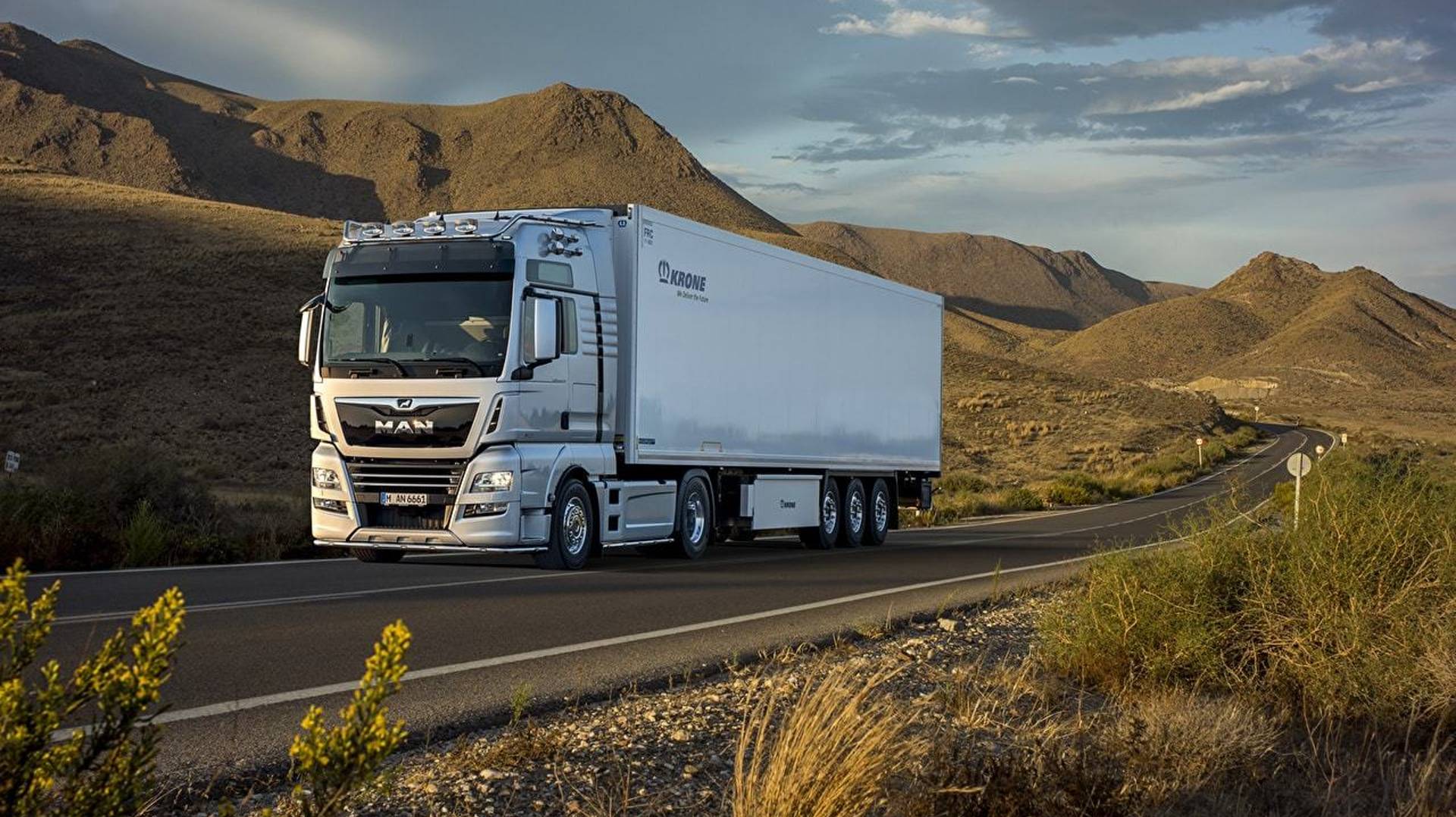 ДАЛЬНОБОЙ ОТ МАКСА АГЕЕЕВА смотреть онлайн