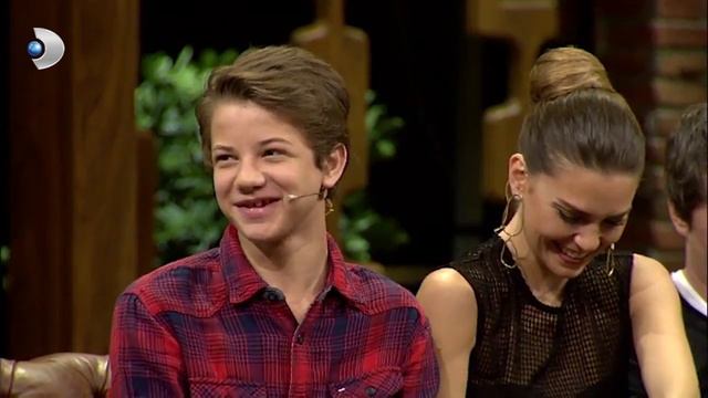 KAYIP'ın Çocuğu Erhan Can Kartal - Beyaz Show смотреть онлайн