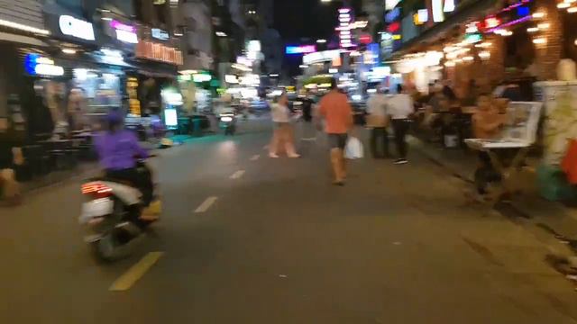 Vietnam, Bui Vien Walking Street, Ho Chi Minh City, Nov 2018