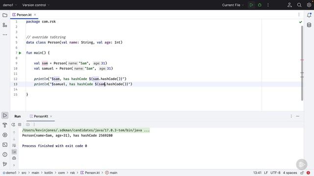 34. Declaring a Data Class смотреть онлайн