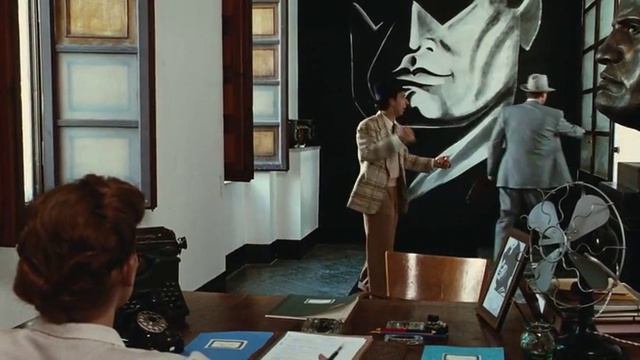 Жизнь прекрасна – Смешная сцена со шляпой смотреть онлайн