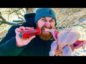 ВЗОРВАЛ КУРИЦУ БЛЭК МАМБОЙ / BLACK MAMBA VS CHICKEN / #пиротехника #петарда #blackmamba #chicken