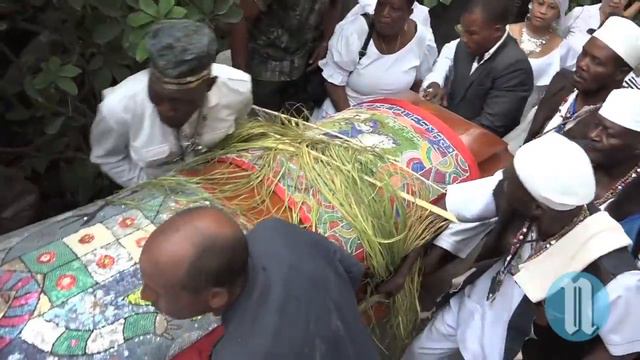 Funérailles de Max Gesner Beauvoir смотреть онлайн