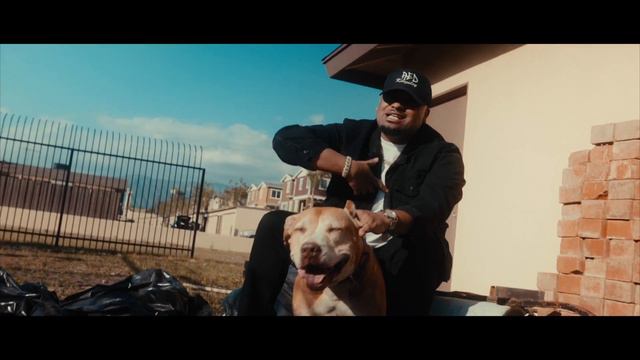 Ignatius - 1 of Me (feat. Red Kingsley & Brian J) [Official Music Video] смотреть онлайн