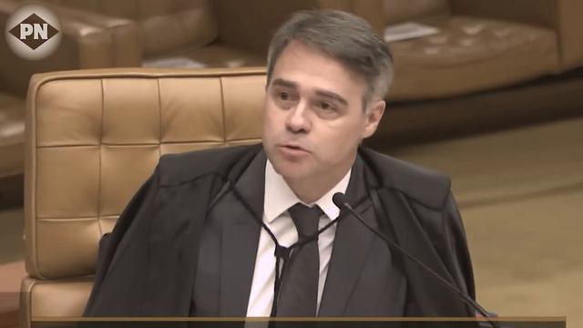 Ministro André Mendonça Mostra Provas e Alexandre de Moraes Perde a Paciência, Bolsonaro deu Golpe смотреть онлайн