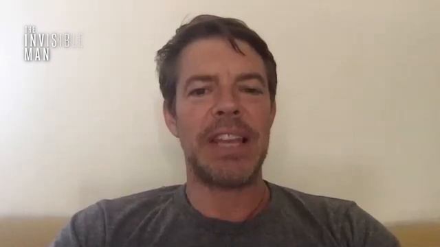 INVISIBLE MAN Interview: Leigh Whannell & Jason Blum Talk Quarantine Horror Movies, SAW Inspiration смотреть онлайн