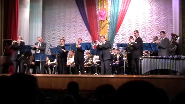 Ted Huggens - Simfonia classica (Part II).avi смотреть онлайн