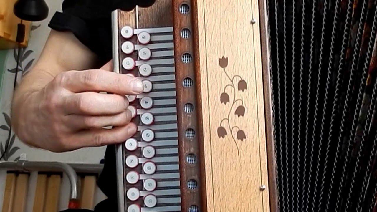 Прекрасное далёко(как играть на гармони,с цифрами) смотреть онлайн